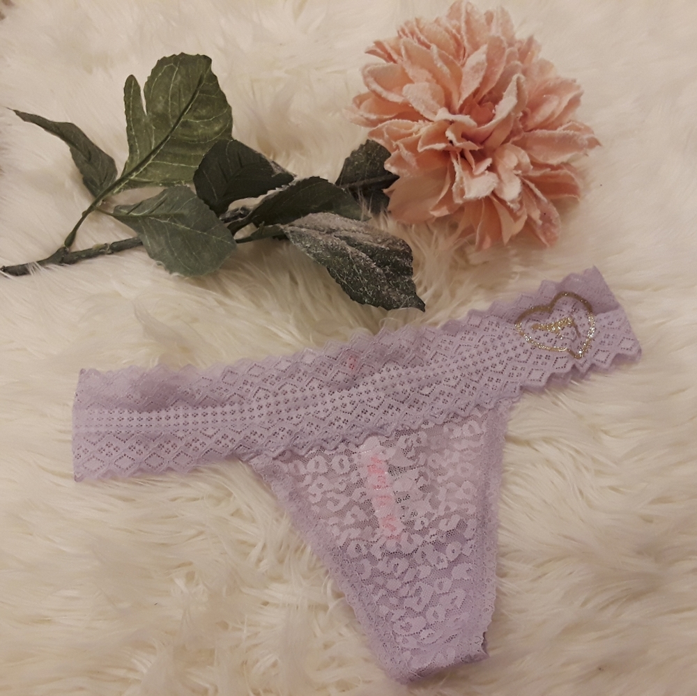 (VICTORIA'S SECRET PINK) Lavender Lace Thong NWT